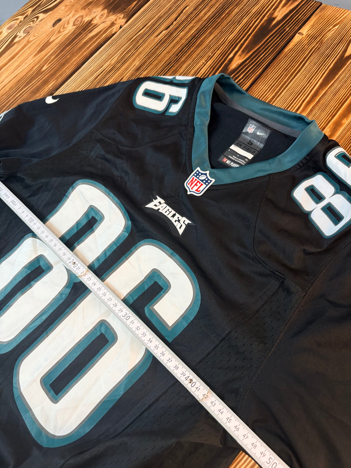 Nike NFL Philadelphia Eagles #86 Jersey – Größe S (fällt deutlich größer aus!)