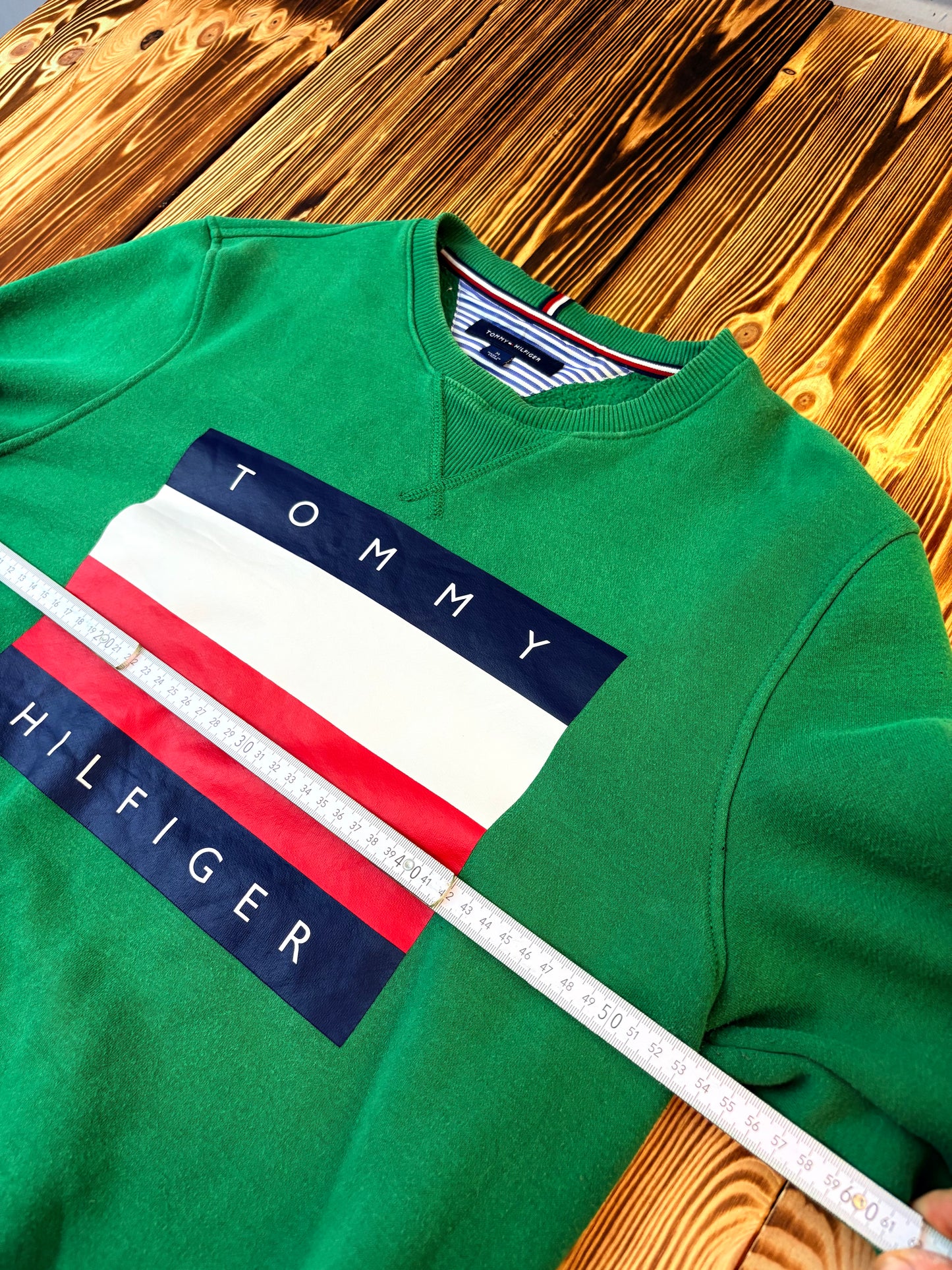 Tommy Hilfiger Sweatshirt – Größe M 💚