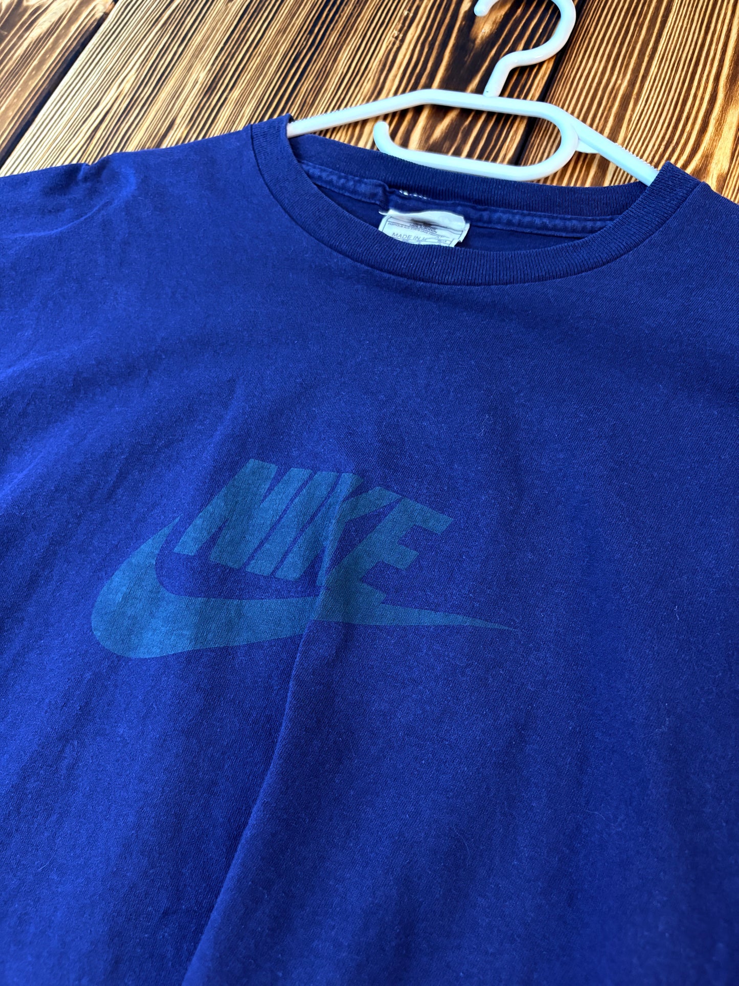 Vintage Nike T-Shirt – Made in USA – Oversized Fit