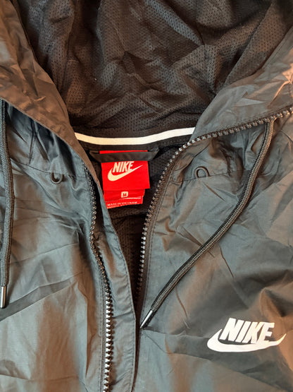 Nike Windrunner Regenjacke Übergangsjacke Schwarz – Größe M – Original