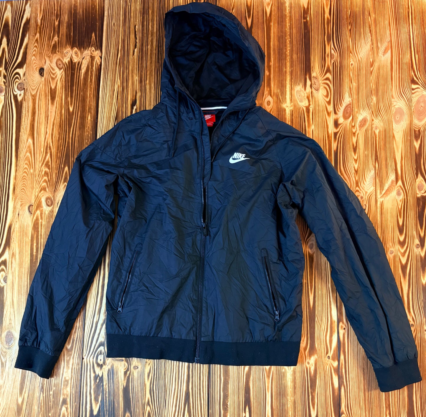 Nike Windrunner Regenjacke Übergangsjacke Schwarz – Größe M – Original