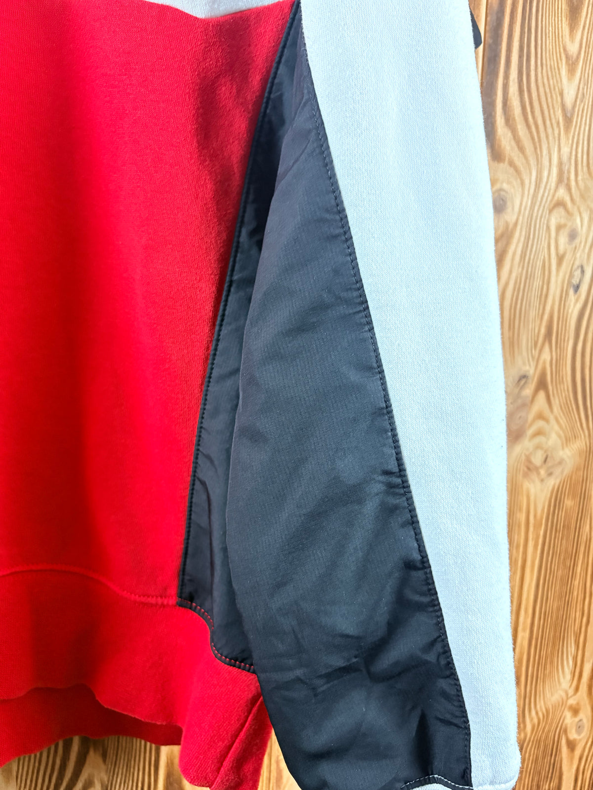 Nike Air Colorblock Sweatshirt – Größe M