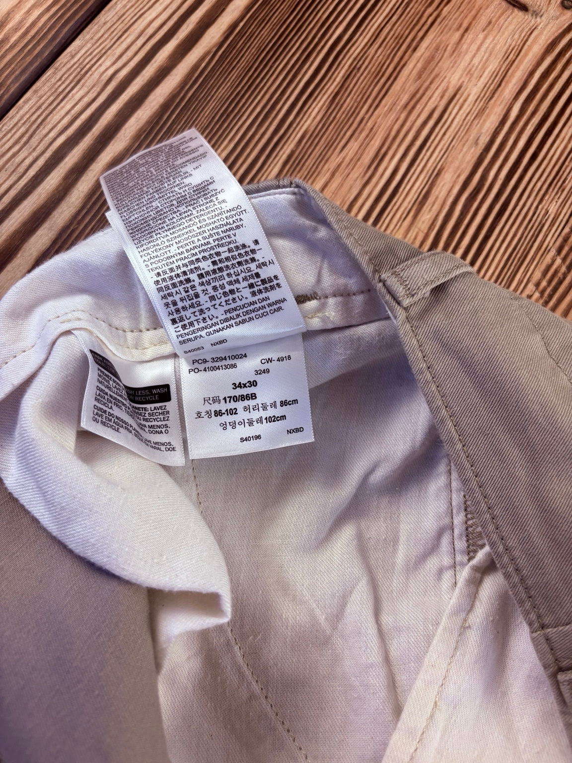 Levi's Größenetikett W34 L30