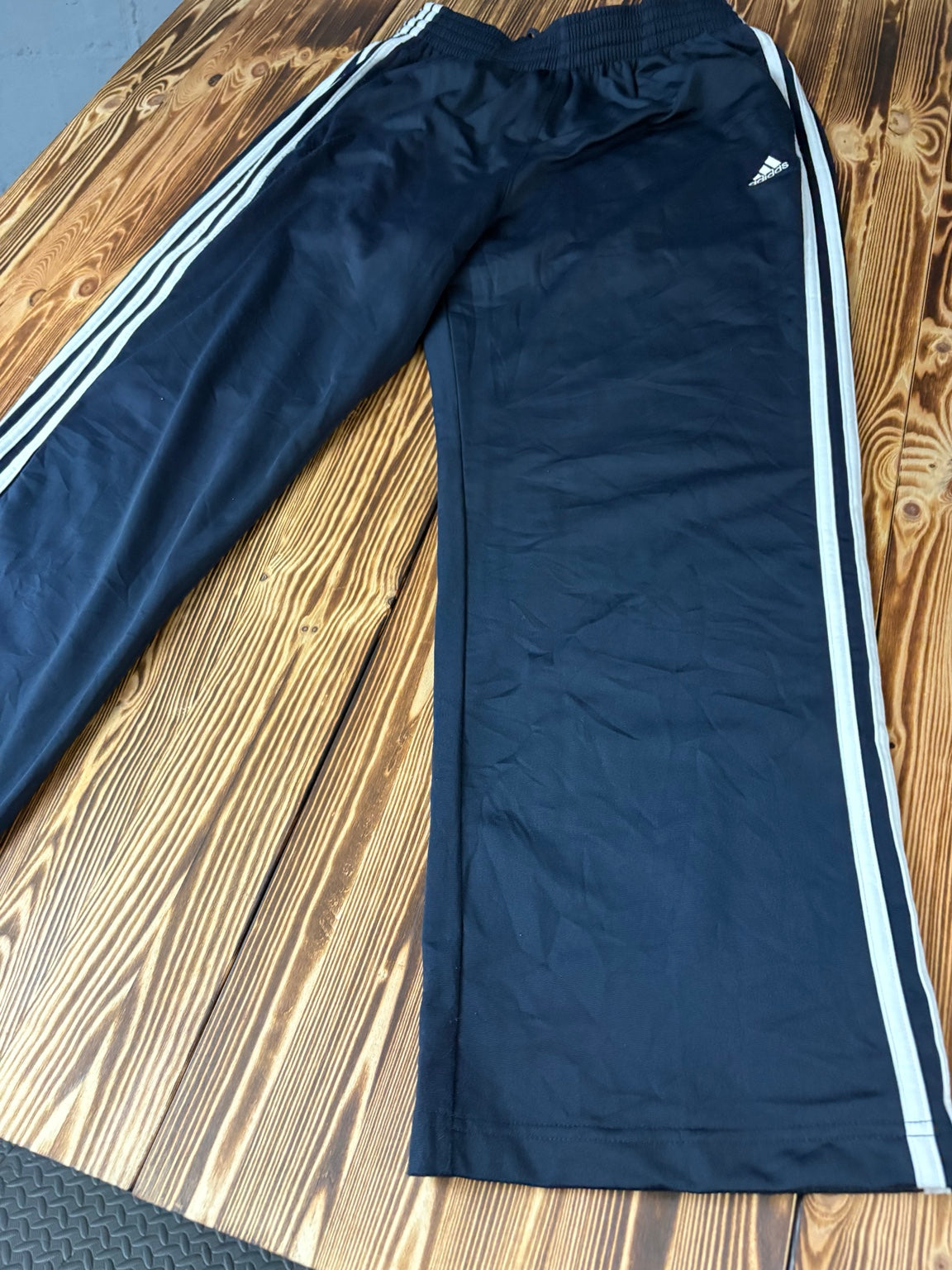 adidas Vintage Trainingshose Navy Blau Rückansicht