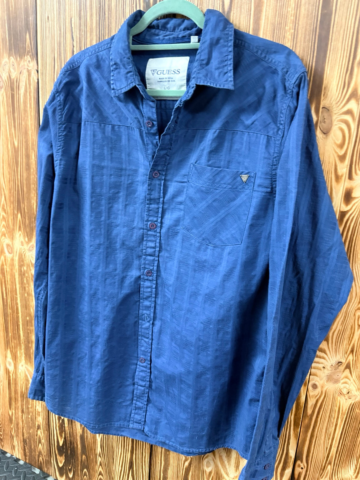 Vintage GUESS Herrenhemd blau Vorderseite