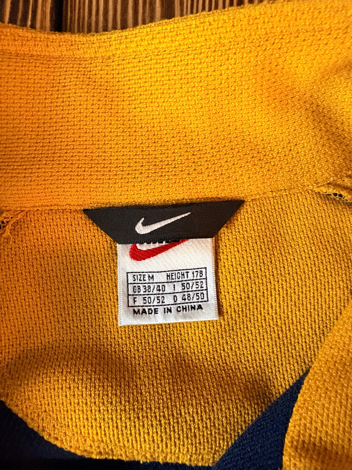 Nike Vintage Trainingsjacke – Materialdetail