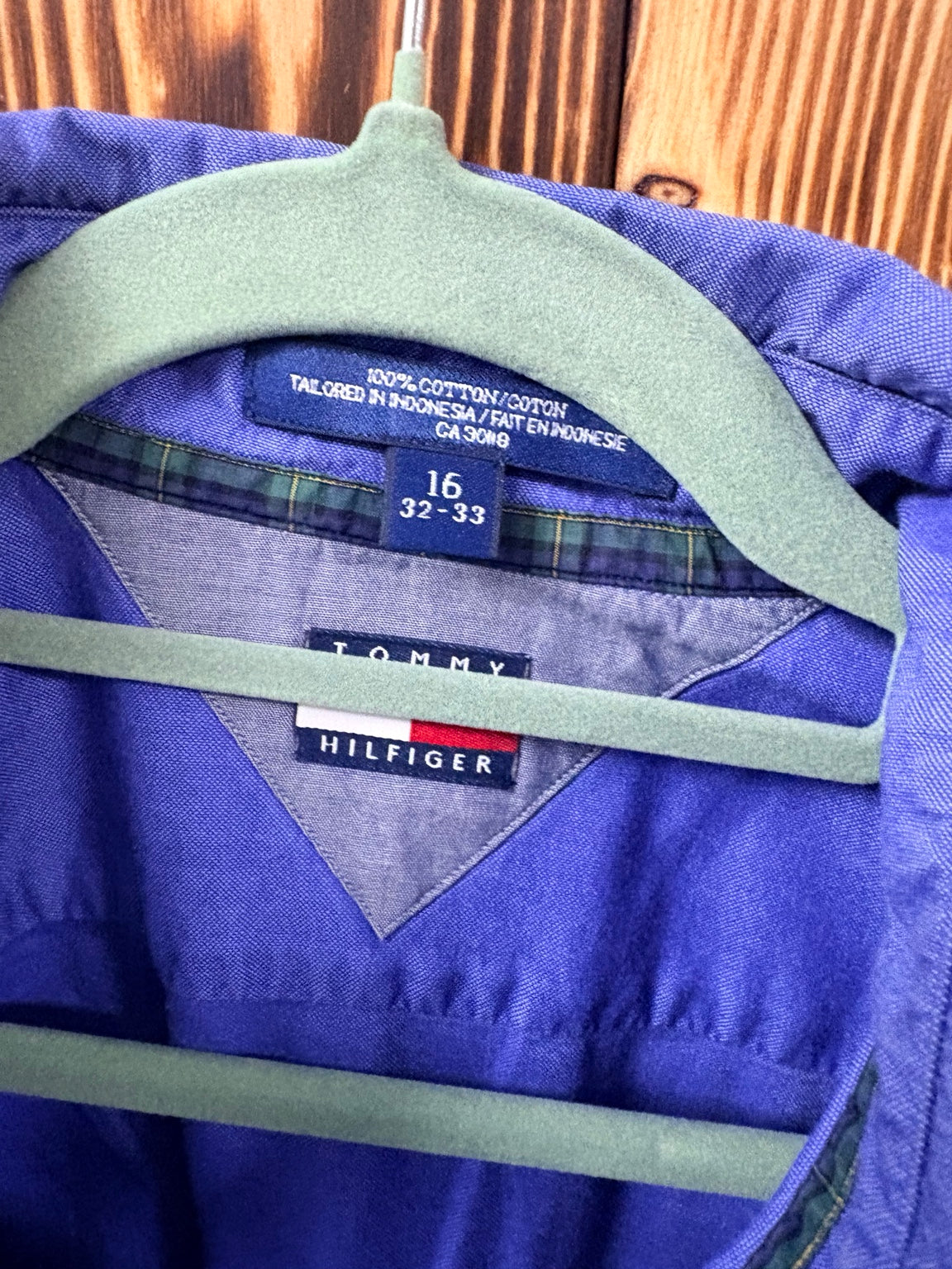 Tommy Hilfiger vintage shirt embroidered logo